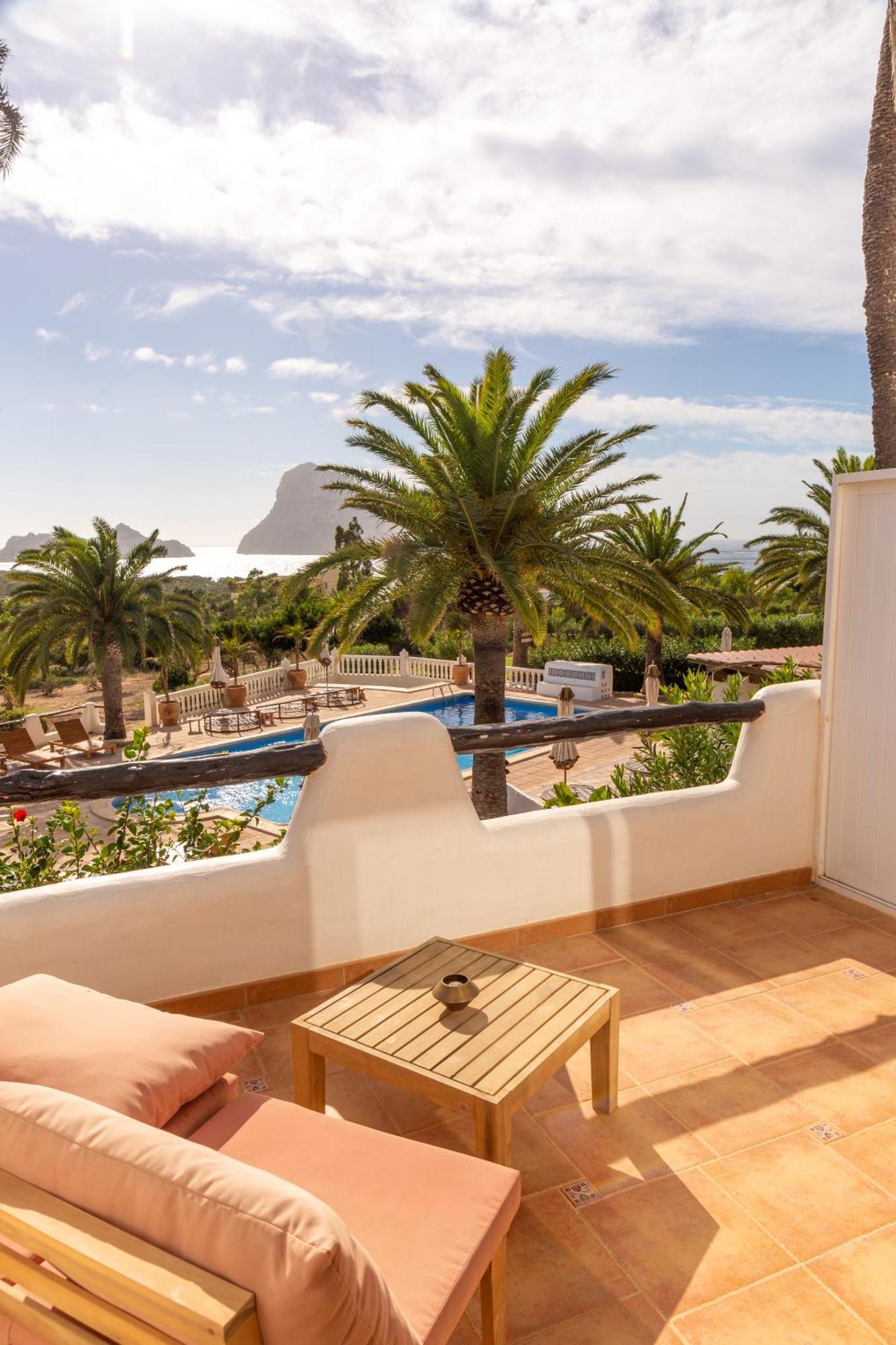 Unio Ibiza - Adults Only Hotel Кала Вадела Екстериор снимка