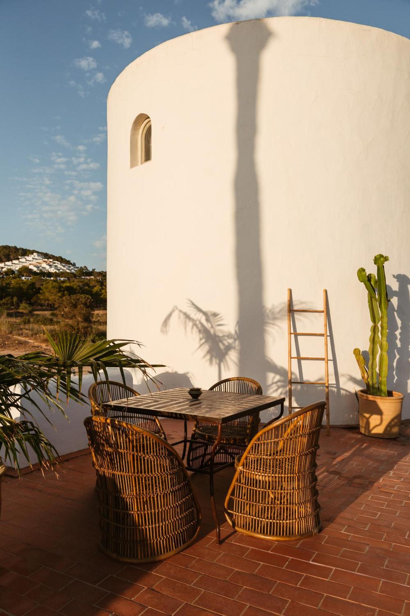 Unio Ibiza - Adults Only Hotel Кала Вадела Екстериор снимка